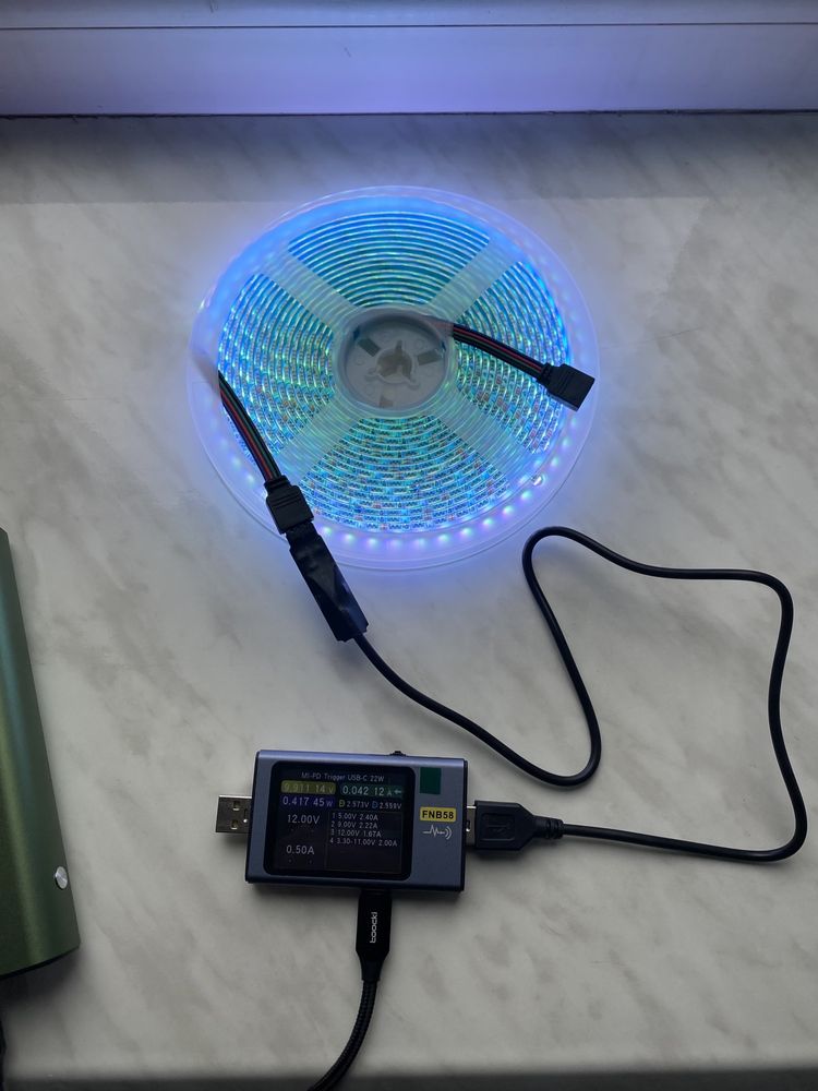 Rgb стрічка 5 метрів 5050 світодіодна стрічка 120 led на метр