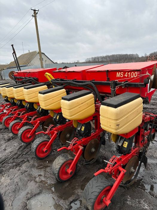 сеялка сівалка дискова  вакуумна точного висіву MaterMacc 4100