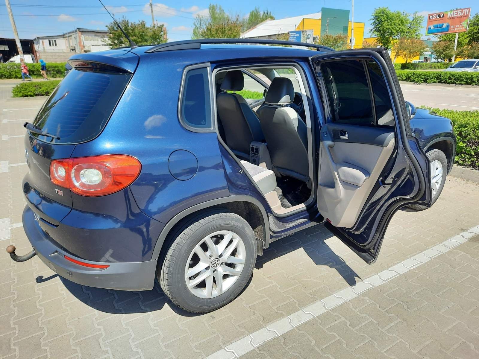 Продам авто Volkswagen Tiguan 2011