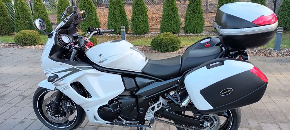 Suzuki GSX 1250 Fa Bezwypadkowy przebieg 18 tyś km.