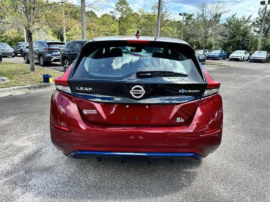 Nissan Leaf      2020