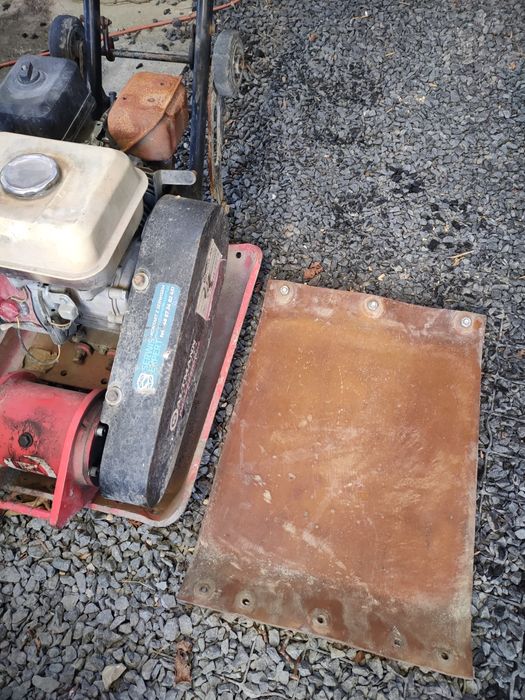 Zagęszczarka spalinowa 90 kg