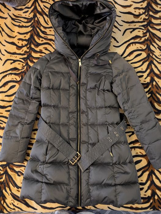 Продам пуховик Zara