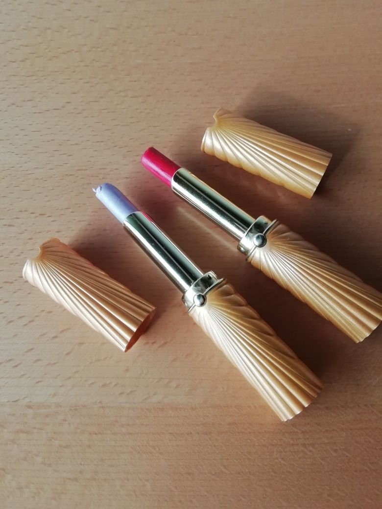 Conjunto de batons antigos.