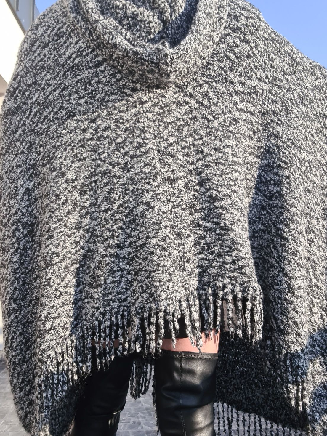 Poncho Mexx z frędzlami