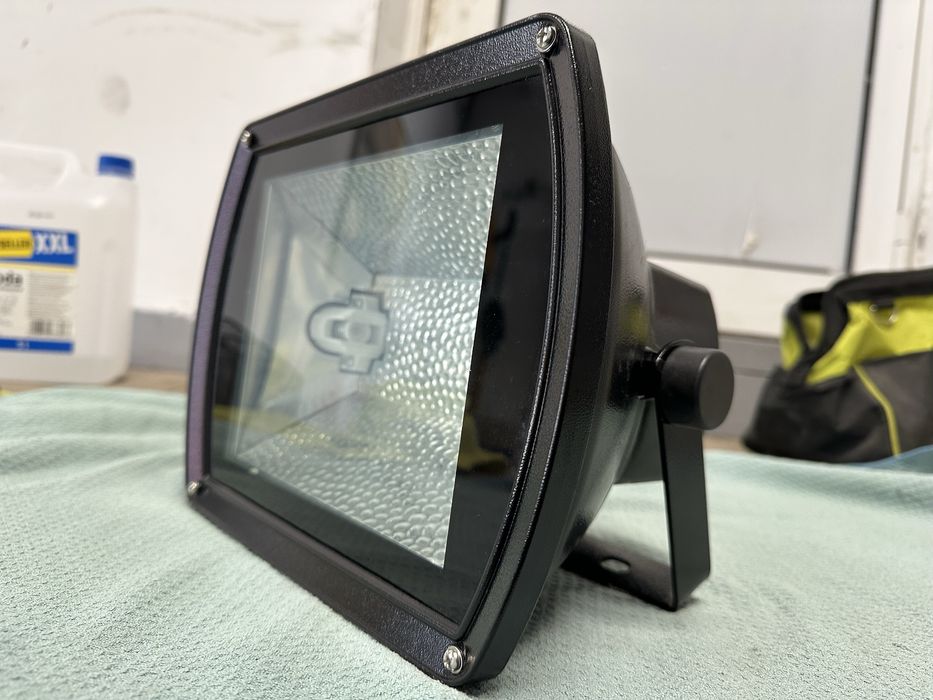 Metalohalogeny 4 sztuki mhs-150 pod zarnik rx7s 150w ip65 nowy