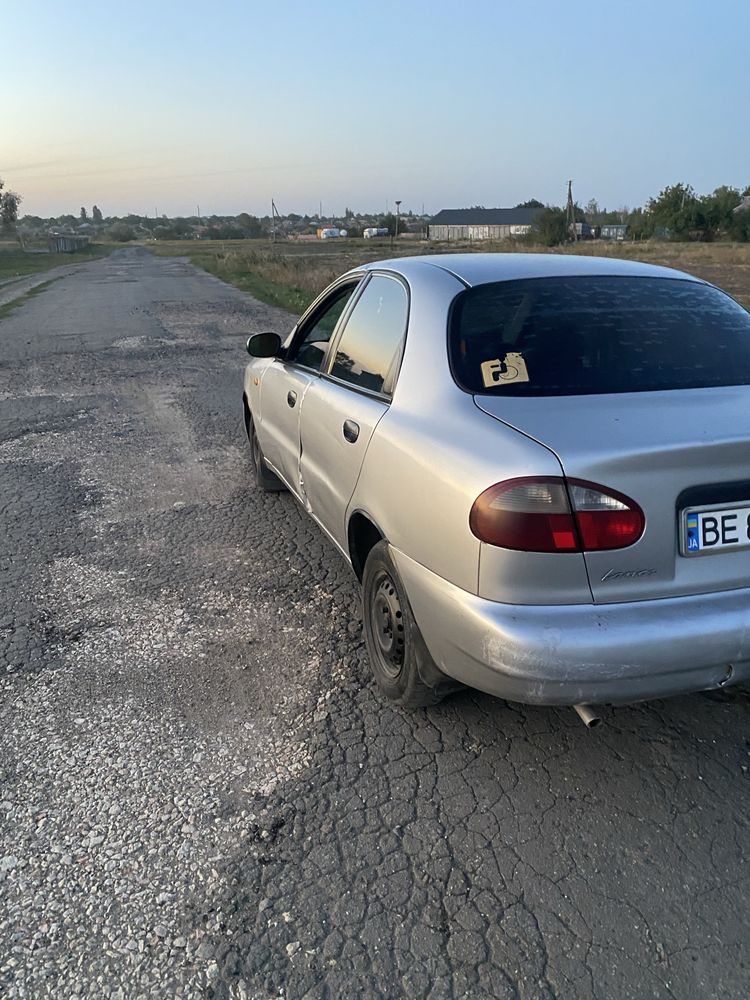 Daewoo lanos 2006 року