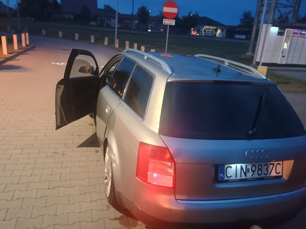 Audi A4 B6 2002r Avant 2.4 LPG