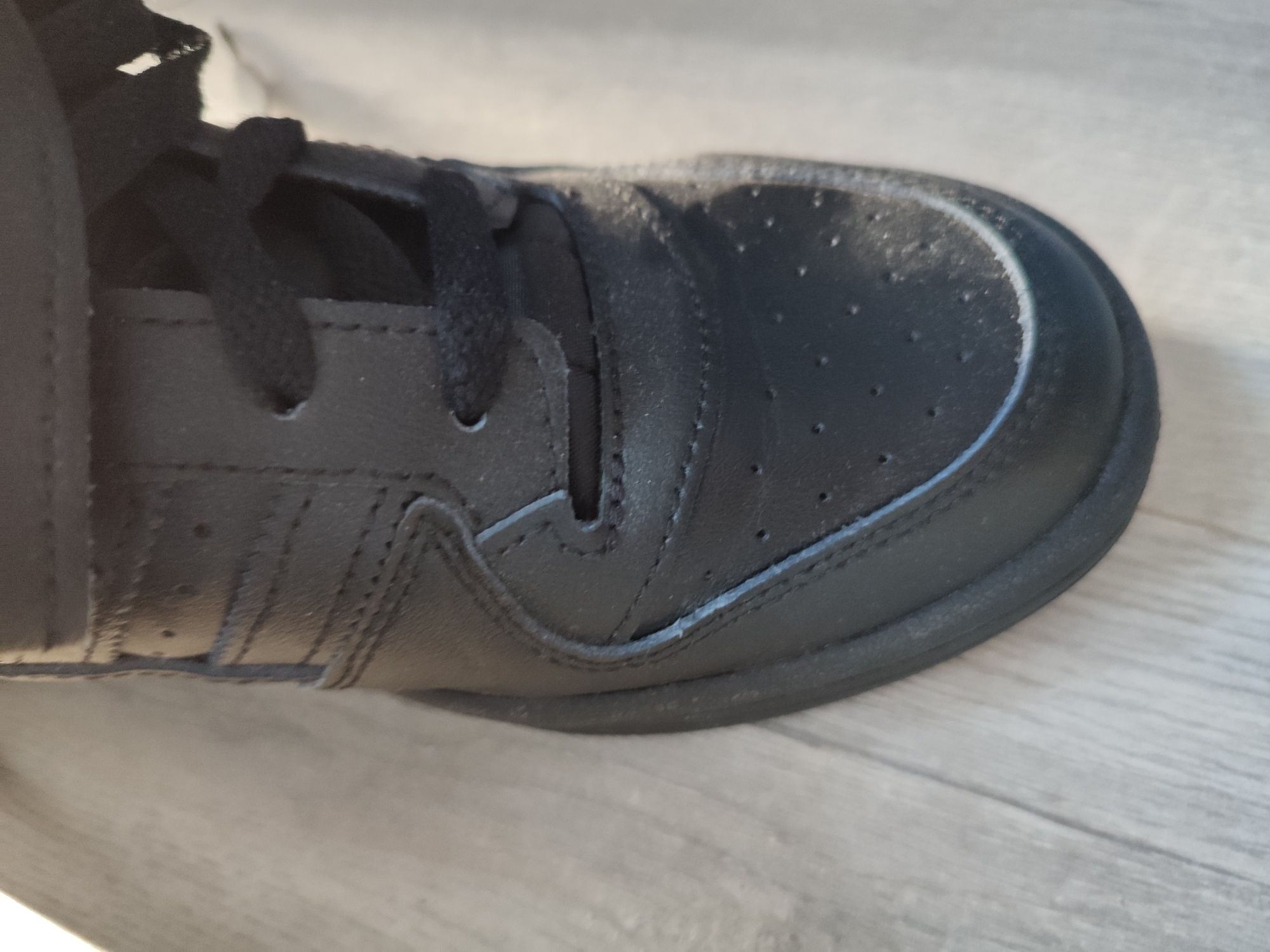 Кросівки чоловічі Adidas Forum Low