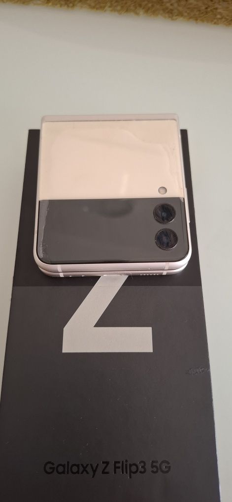 Galaxy Z Flip3 5G