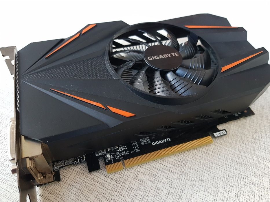 GIGABYTE GeForce GTX 950 Windforce OC