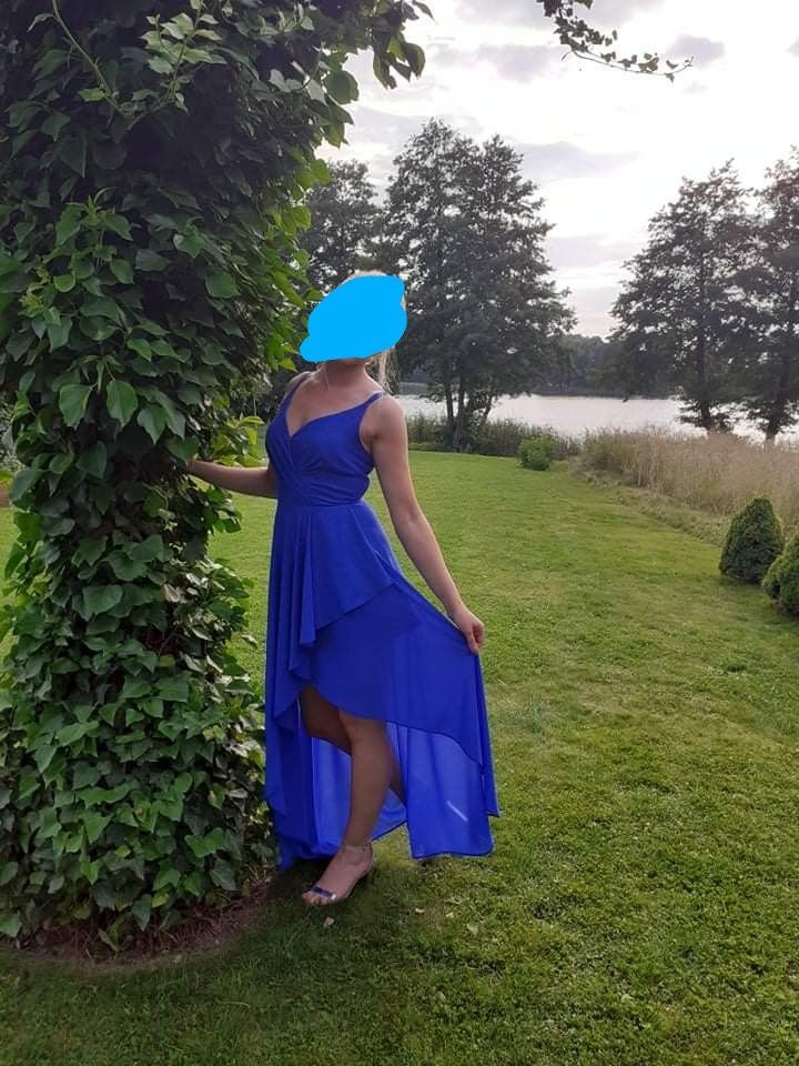 Sukienka asymetryczna w chabrowym kolorze