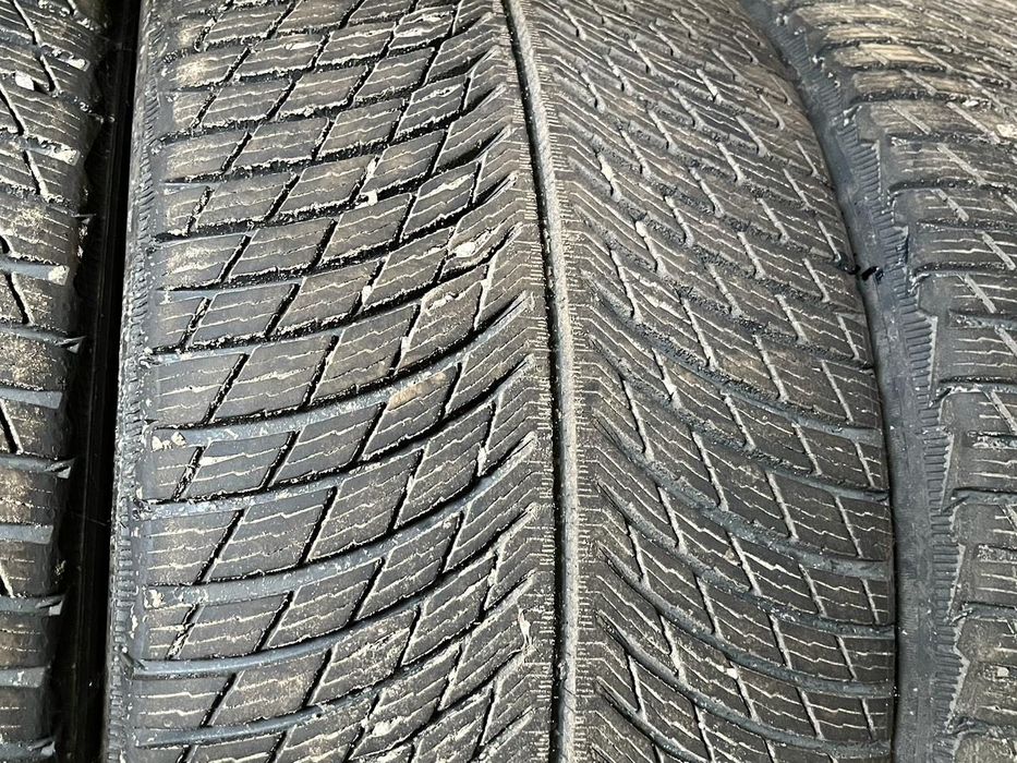 Шини MICHELIN Pilot Alpin 5 285/40/r21 2024 рік