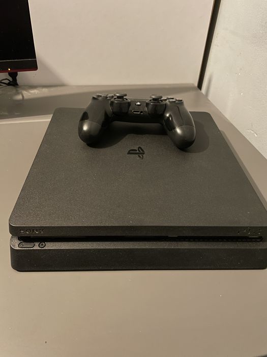 PlayStation 4 Slim 500GB