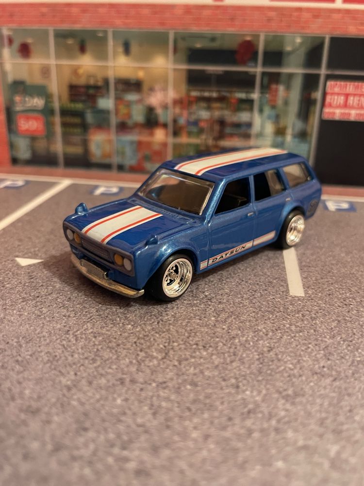 Hot wheels Datsun Bluebird 510 wagon датсун вагон хот вилс премиум