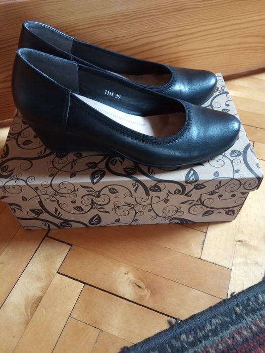 Buty damskie rozmiar 39