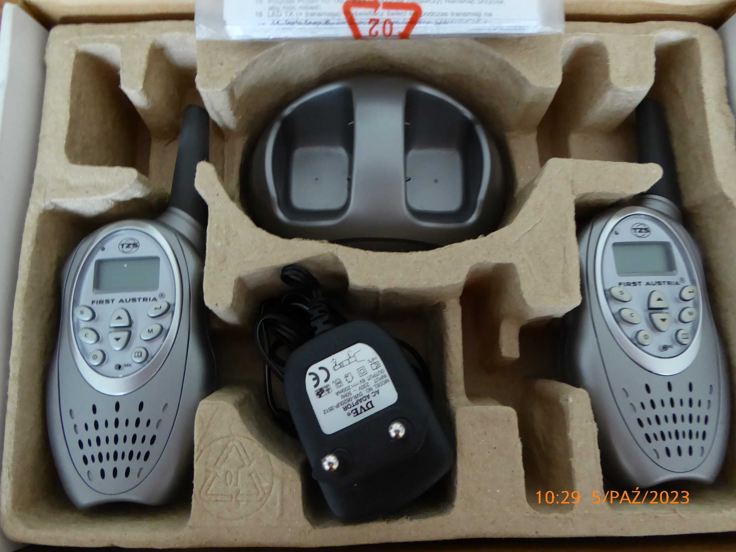 Nowy zestaw radiotelefonów First FA-4652