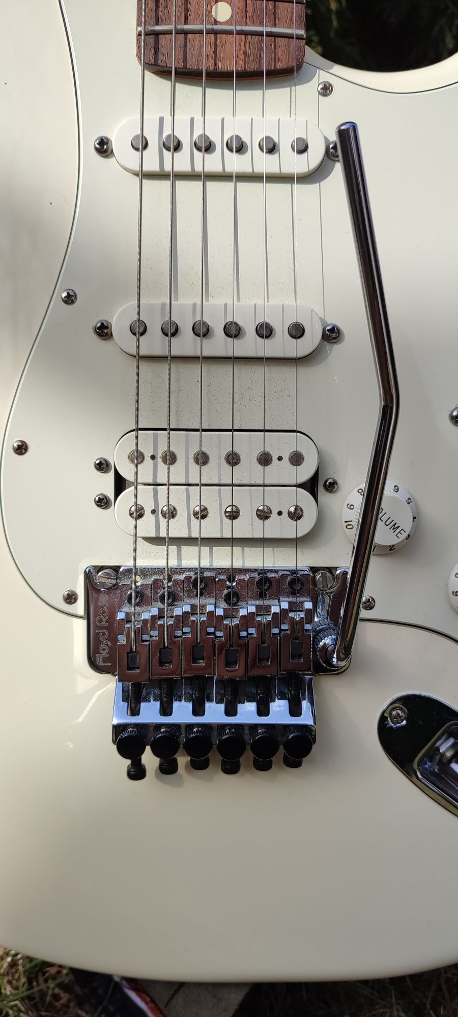 Fender Standard HSS 2014 Floyd Rose