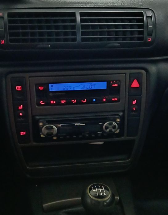 Passat cinza 1.9 tdi