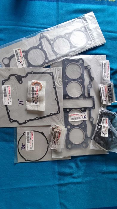 Części od 3zl priv - Yamaha xj750 seca. 50% rabat od ceny katalogowej.