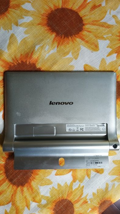 LENOVO Yoga Tablet 2