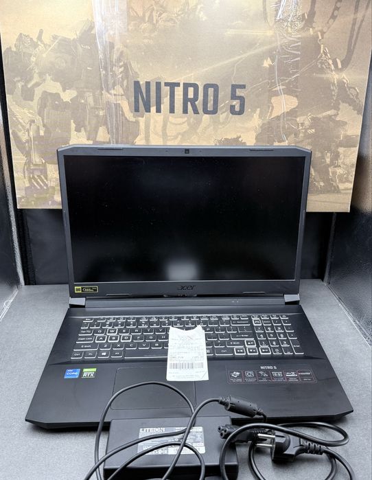 Laptop gamingowy Acer Nitro 5 AN517/54/76N5/i7-1180h/16GB-2TB/Win11.
