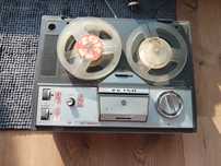 Magnetofon szpulowy Grundig DeLuxe ZK 140