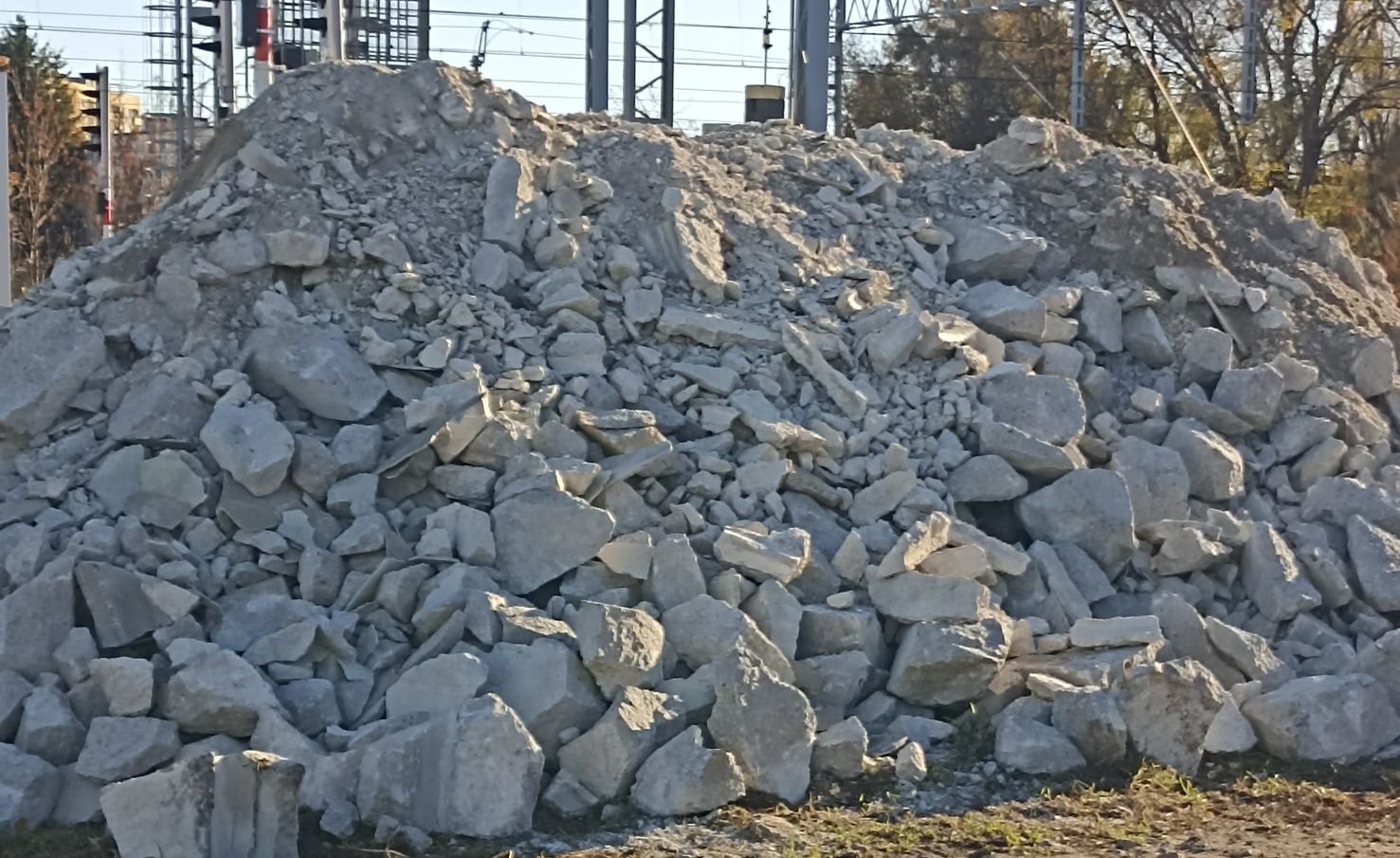 Gruz Rozbiorkowy Tanio Kruszony OKAZJA Beton z Transportem Utwardzenie