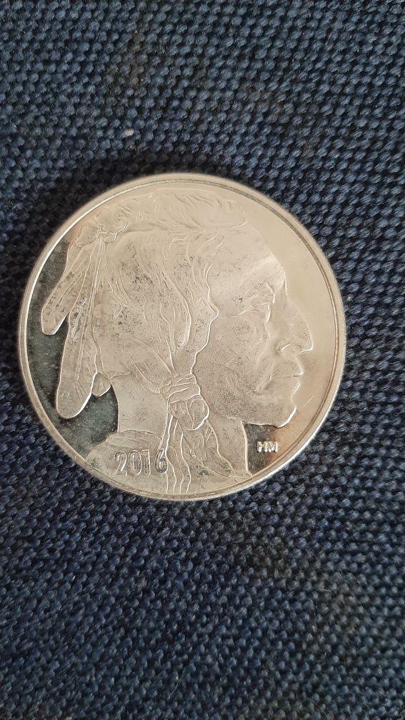 Серебряная монета 1 oz Silver Round Buffalo  серебро 999 пробы 1 унция