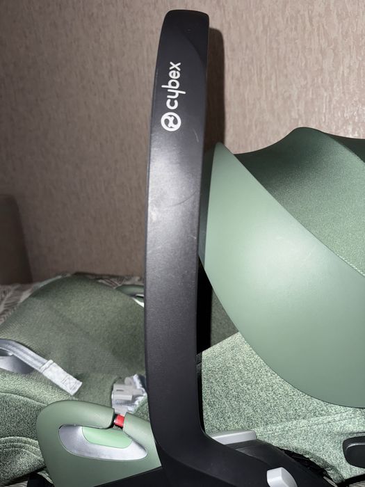 Автокрісло 0-13 кг Cybex Cloud T i- Size Plus Leaf Green Бірюзовий