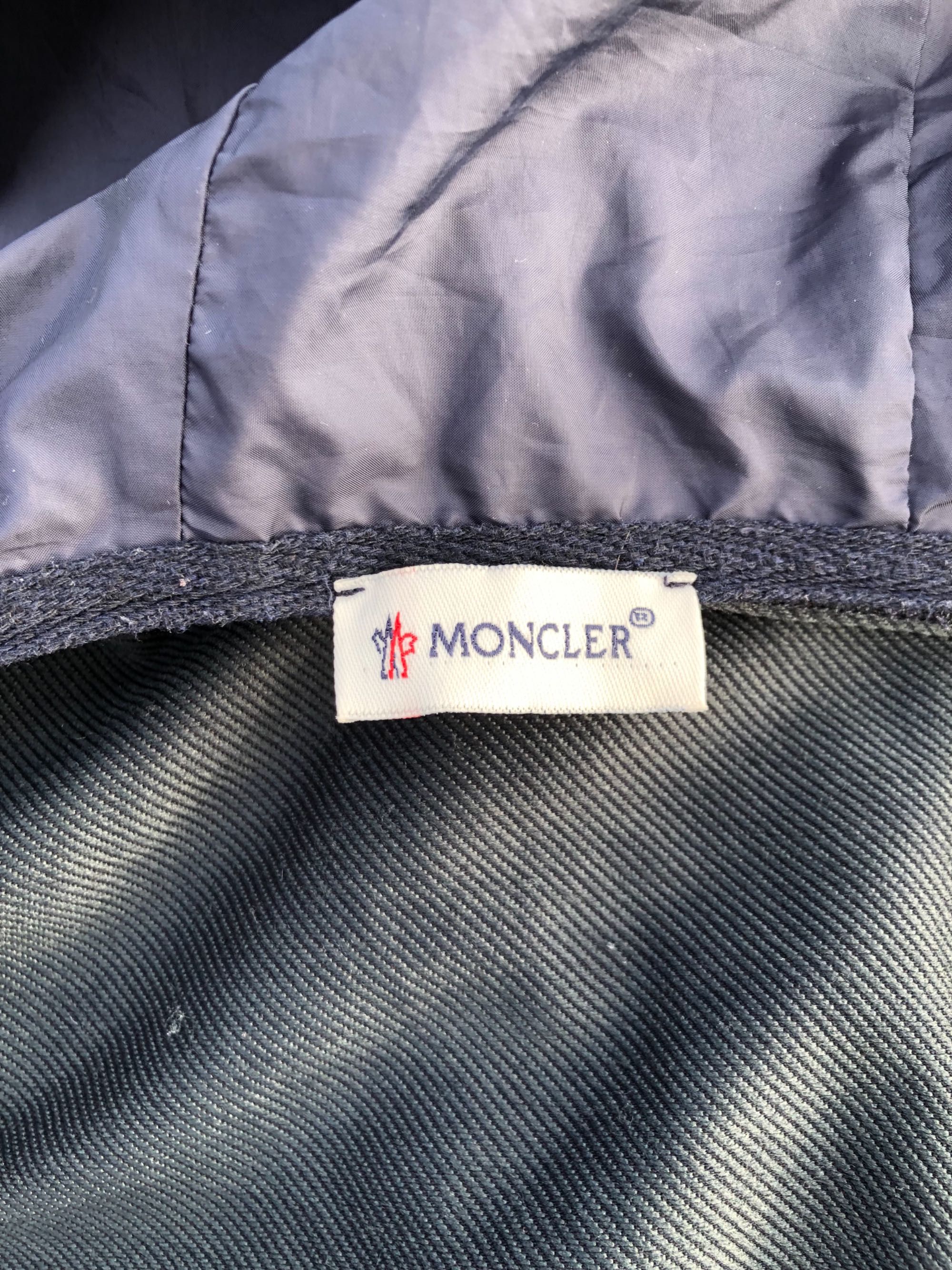 куртка Moncler с капюшоном