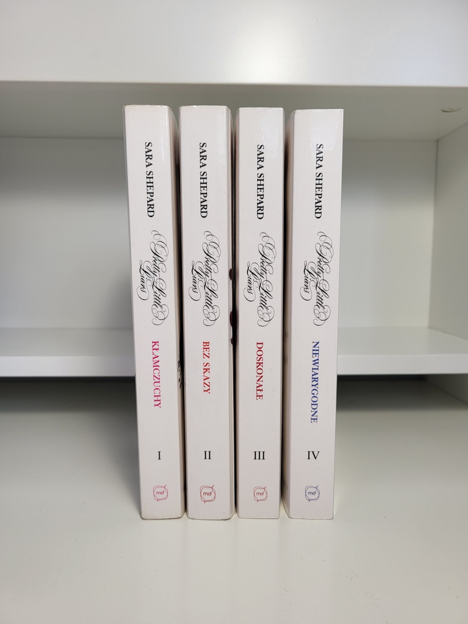 Książka "Pretty Little Liars: Doskonałe" Sara Shepard