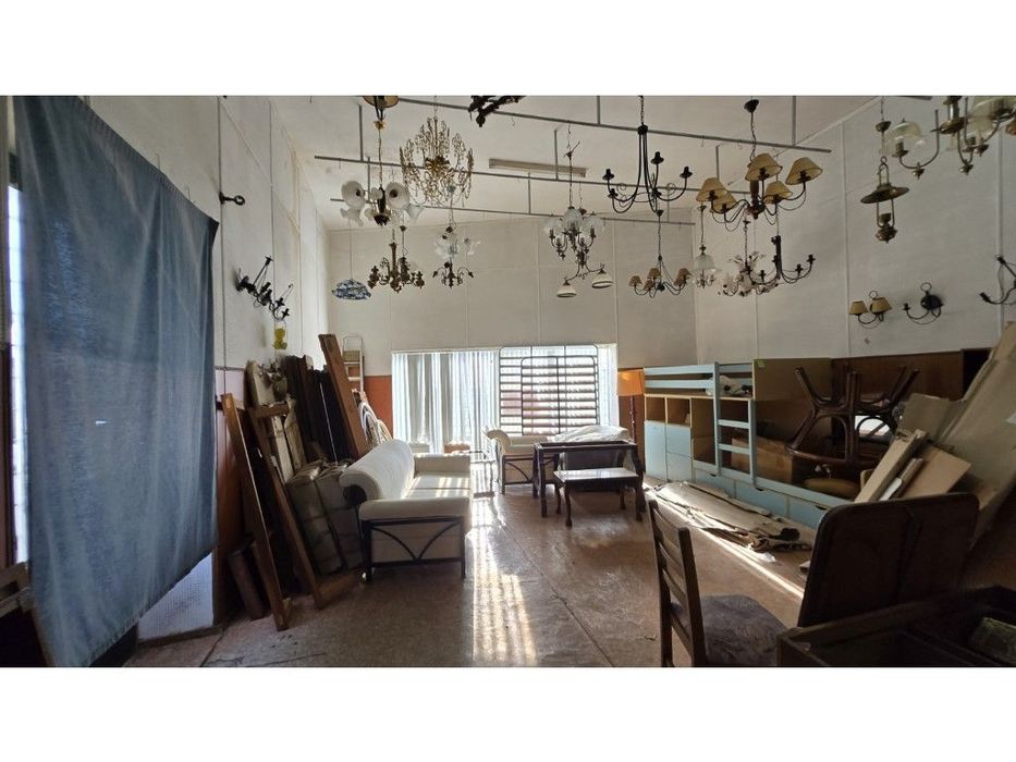 Loja em Beringel com 163 m2