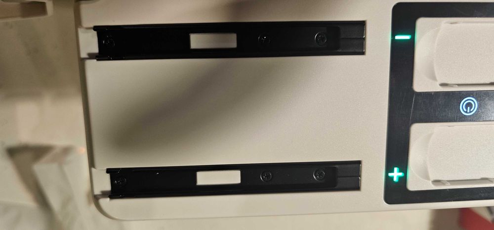 Kytok stacja ładująca stojak organizer do nintendo switch oled biała.