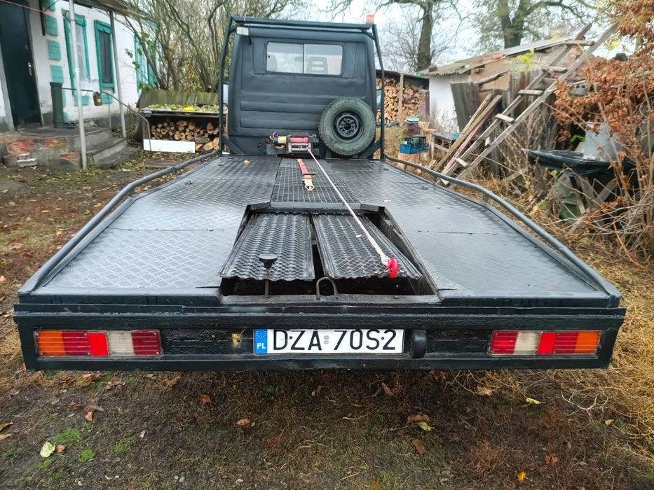 Эвакуатор Мерседес 307D обмен