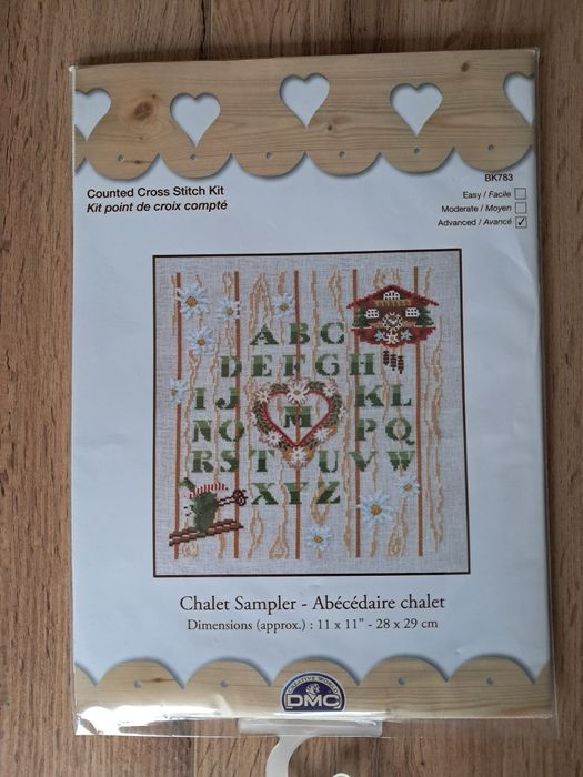 Kit de ponto cruz "Chalet sampler" da DMC