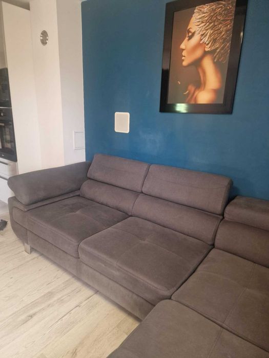 Sprzedam narożnik 2,70 x 2,30 m – wygodny i elegancki