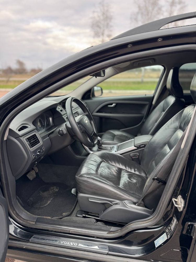 Volvo V70 2013 2.0Т