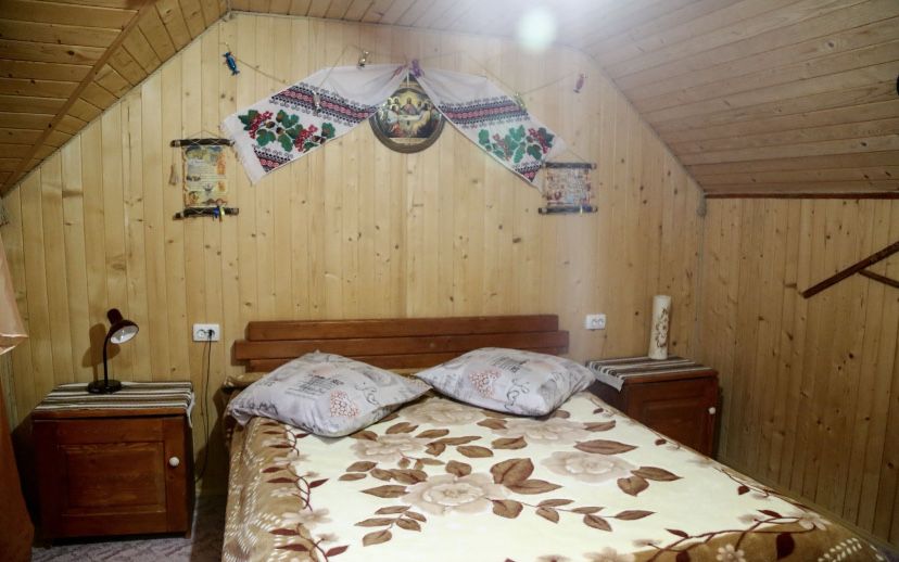 Проживання у Ворохті| Окремий котедж на 4-6 осіб|