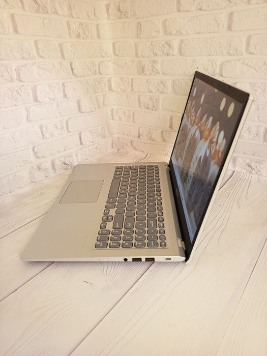 Ноутбук Asus VivoBook X515EA