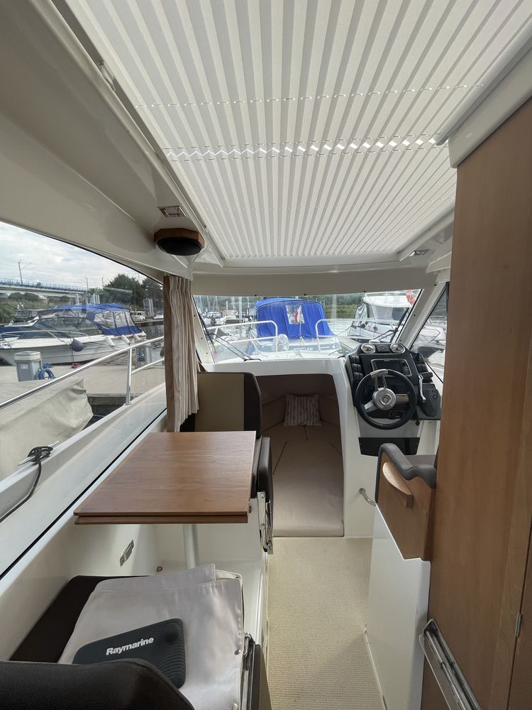 Jacht motorowy Galia 750HT