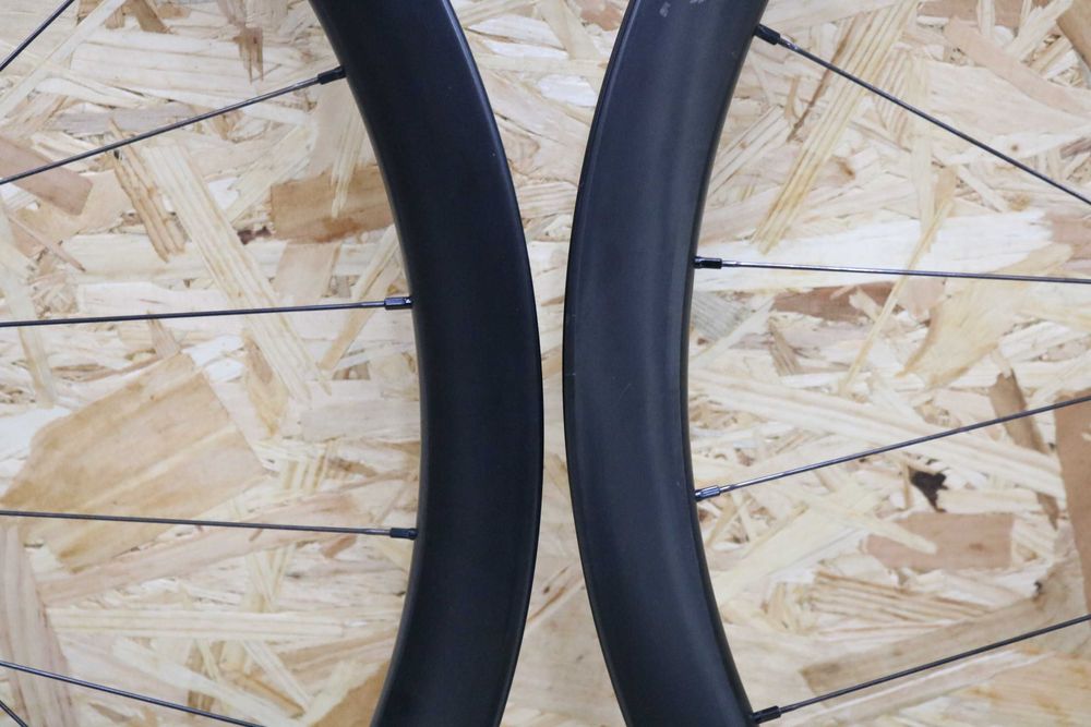 Bicicleta Rodas carbono New Race C4A - Clincher/Tubeless