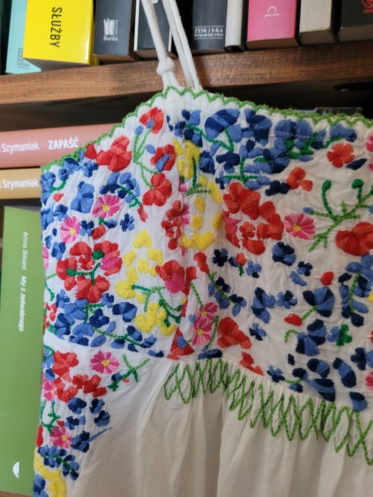 Biała sukienka w kwiaty 100% bawełna organiczna H&M xGarden Collection