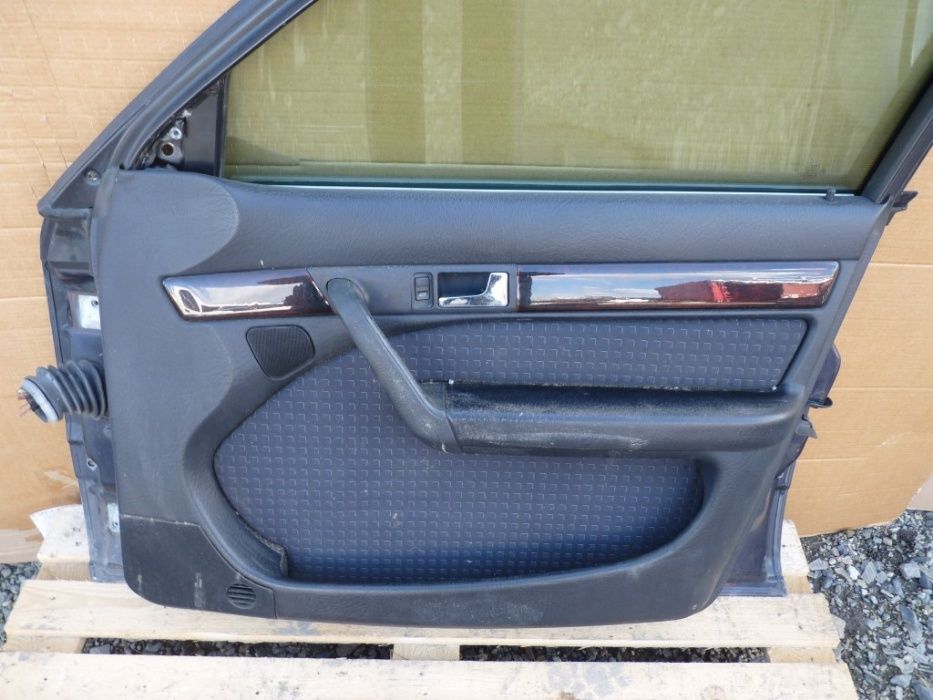 Drzwi Audi A4 b5 Prawy Przód