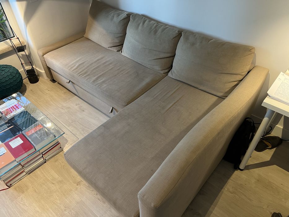 Sofa-cama FRIHETEN com canto de arrumaçao