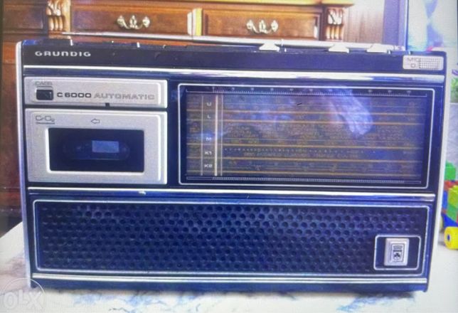 Radio de colecão Grundig