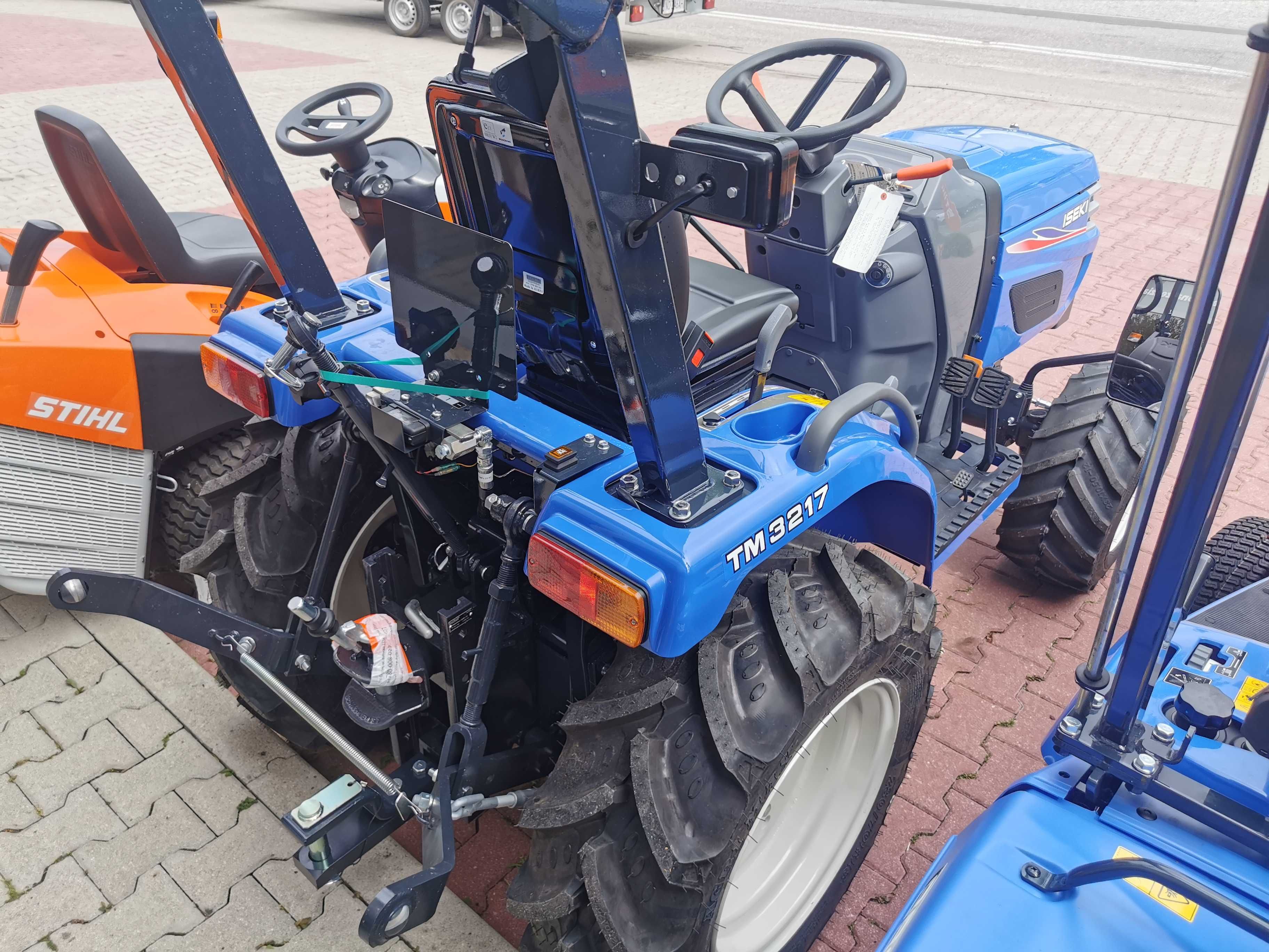 ISEKI TM 3217 AL 4x4 24 KM NOWY  wąskie  koła ZULBiT Olsztyn