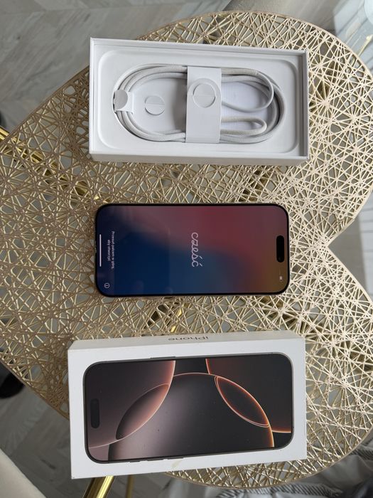 iPhone 16 Pro | 128GB | Tytan Pustynny
