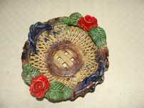 Cesta Antiga com Rosas