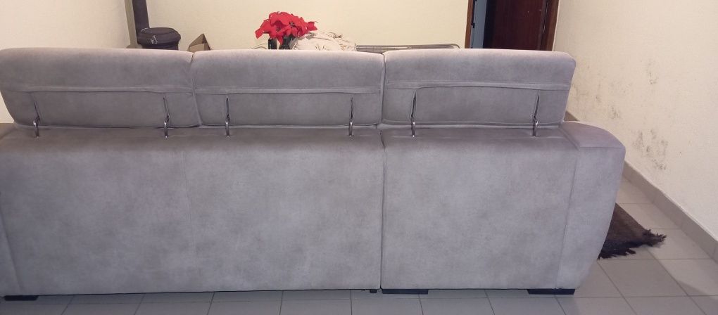 Sofá cama com chaise